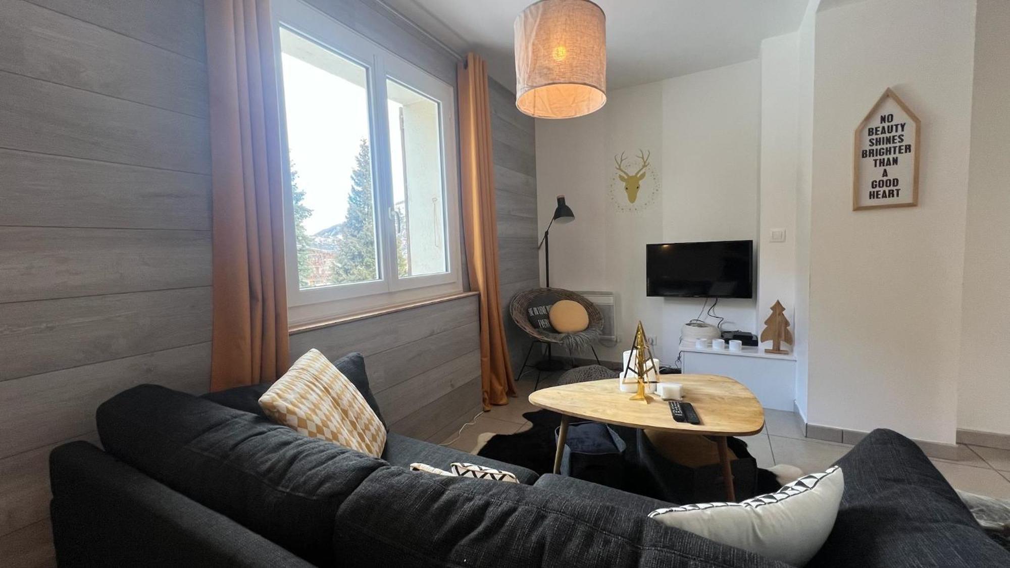Jaune Genepi - 4 Personnes - 49M2 Et 17M2 Terrasse Valloire Luaran gambar