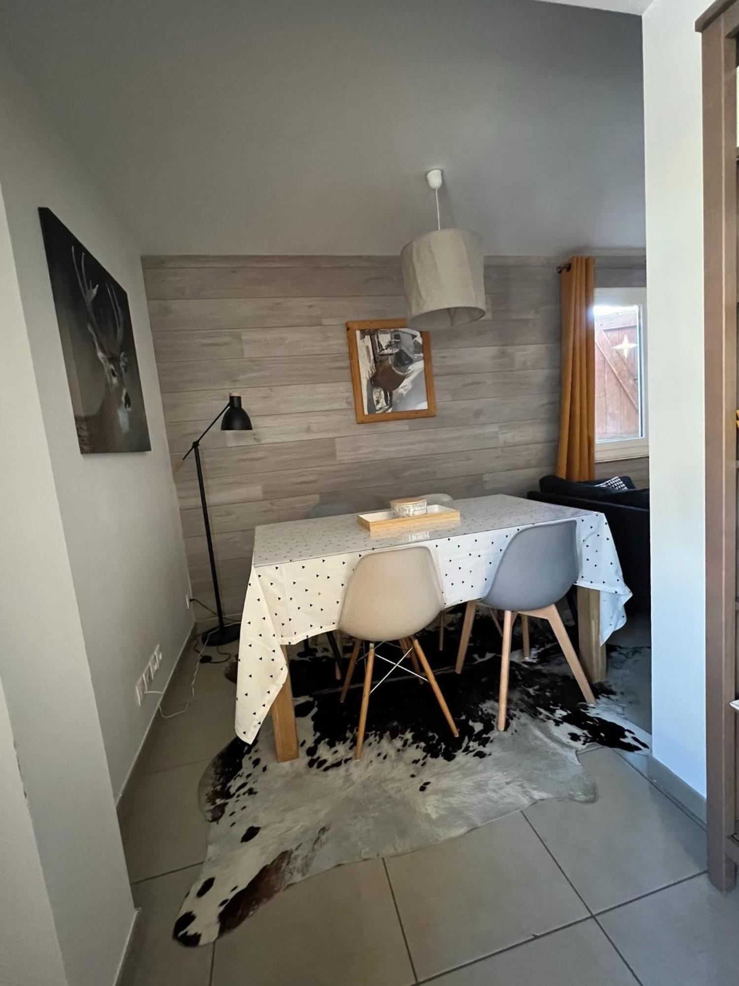 Jaune Genepi - 4 Personnes - 49M2 Et 17M2 Terrasse Valloire Luaran gambar